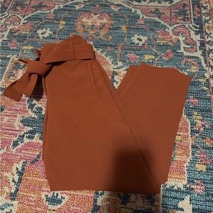 Aritzia Wilfred tie carrot pants